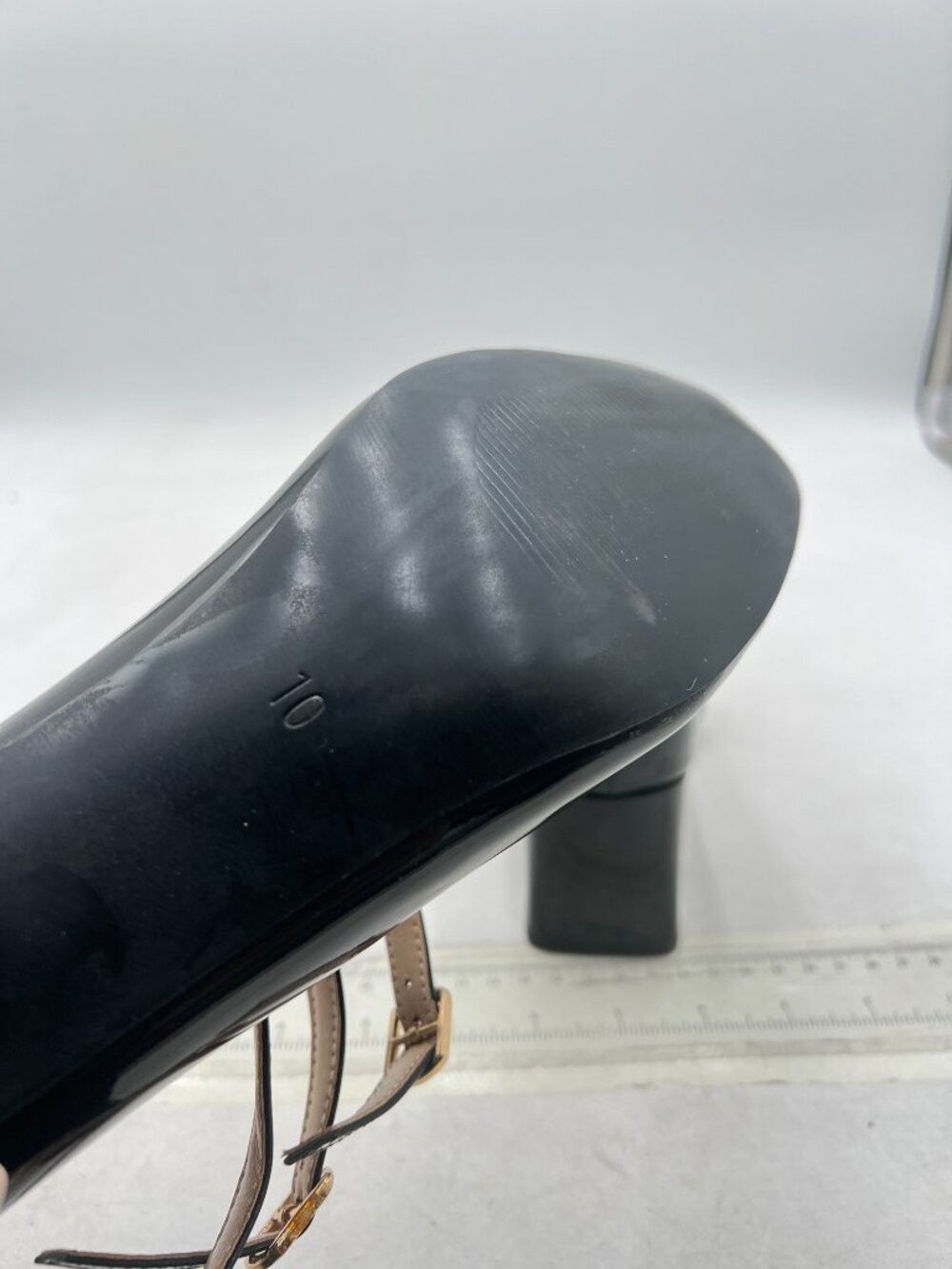 YDN Black Patent Mary Jane Block Heel Pumps - Picture 6 of 8